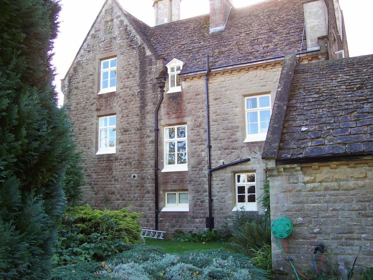 Trimnells House Bed and Breakfast Chippenham  Exterior foto